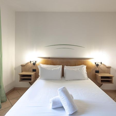 Hotel Tornielli 9 By Lvg Hotel Collection Novara Exterior photo