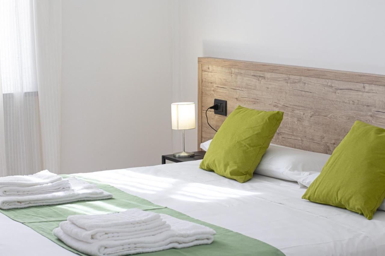 Hotel Tornielli 9 By Lvg Hotel Collection Novara Exterior photo