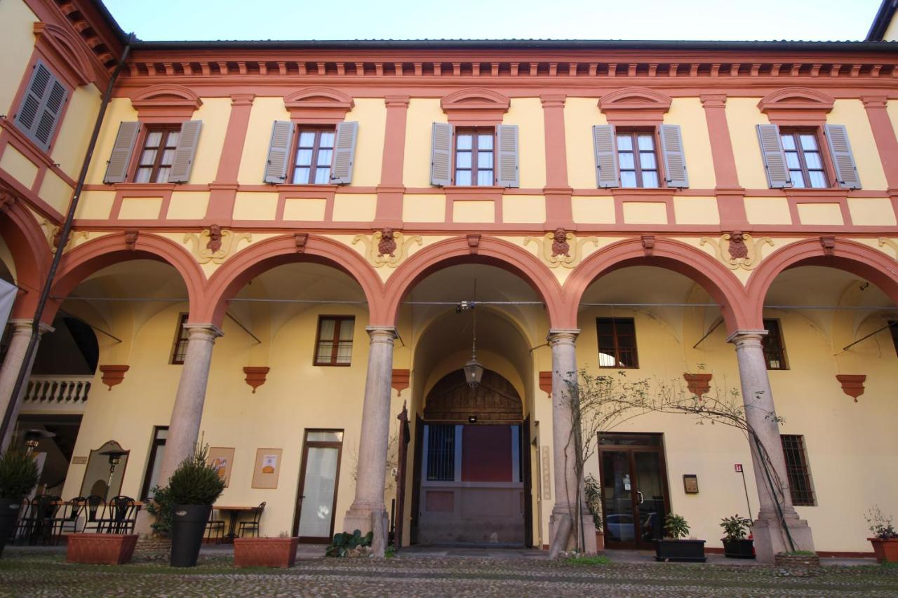 Hotel Tornielli 9 By Lvg Hotel Collection Novara Exterior photo