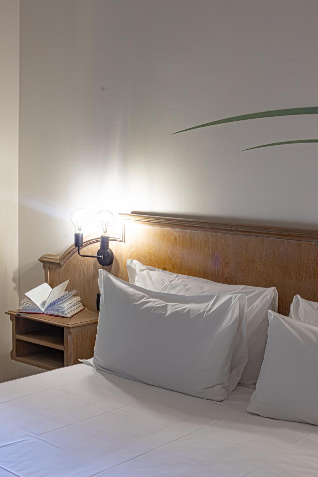 Hotel Tornielli 9 By Lvg Hotel Collection Novara Exterior photo
