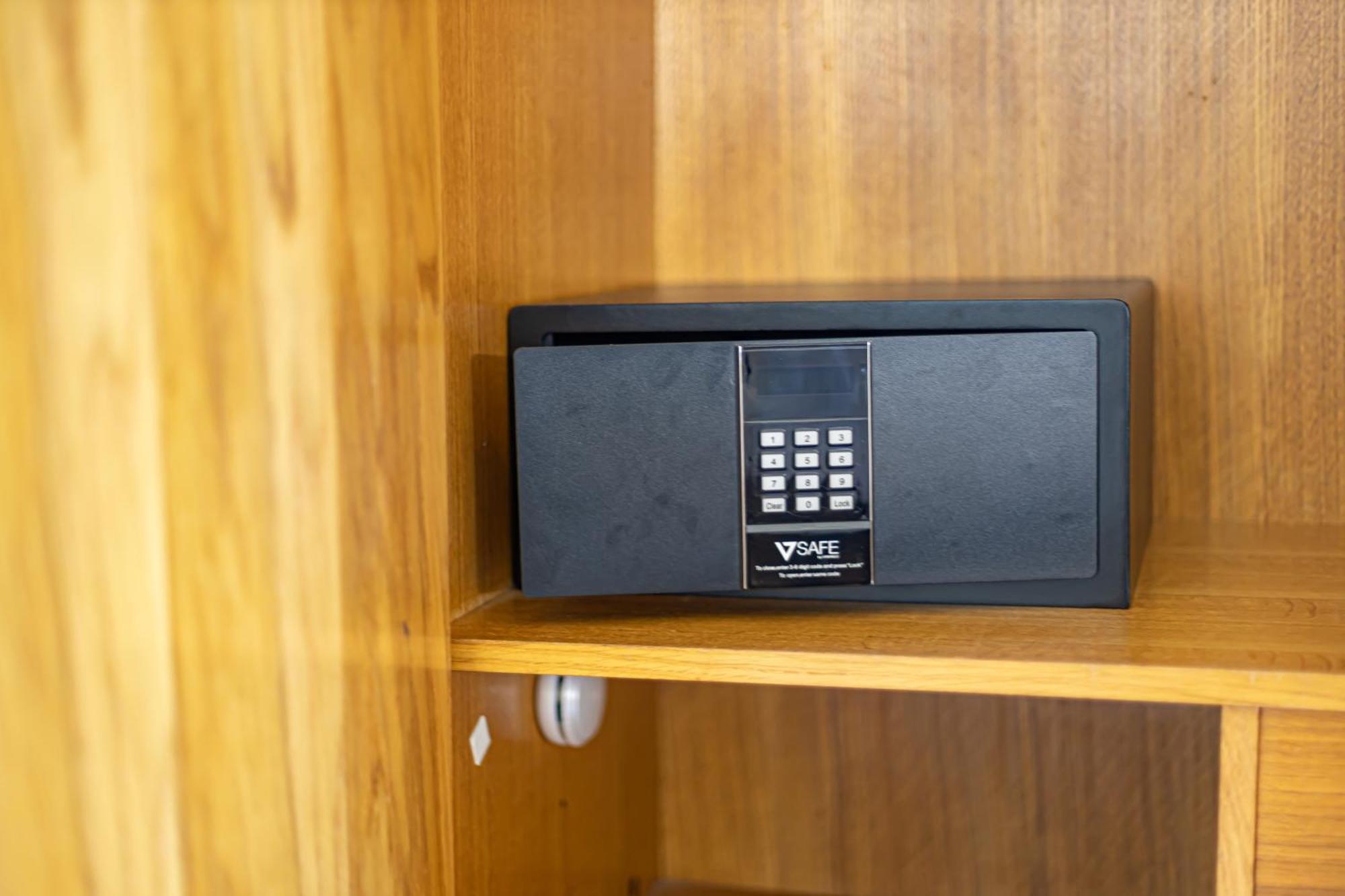 Hotel Tornielli 9 By Lvg Hotel Collection Novara Exterior photo